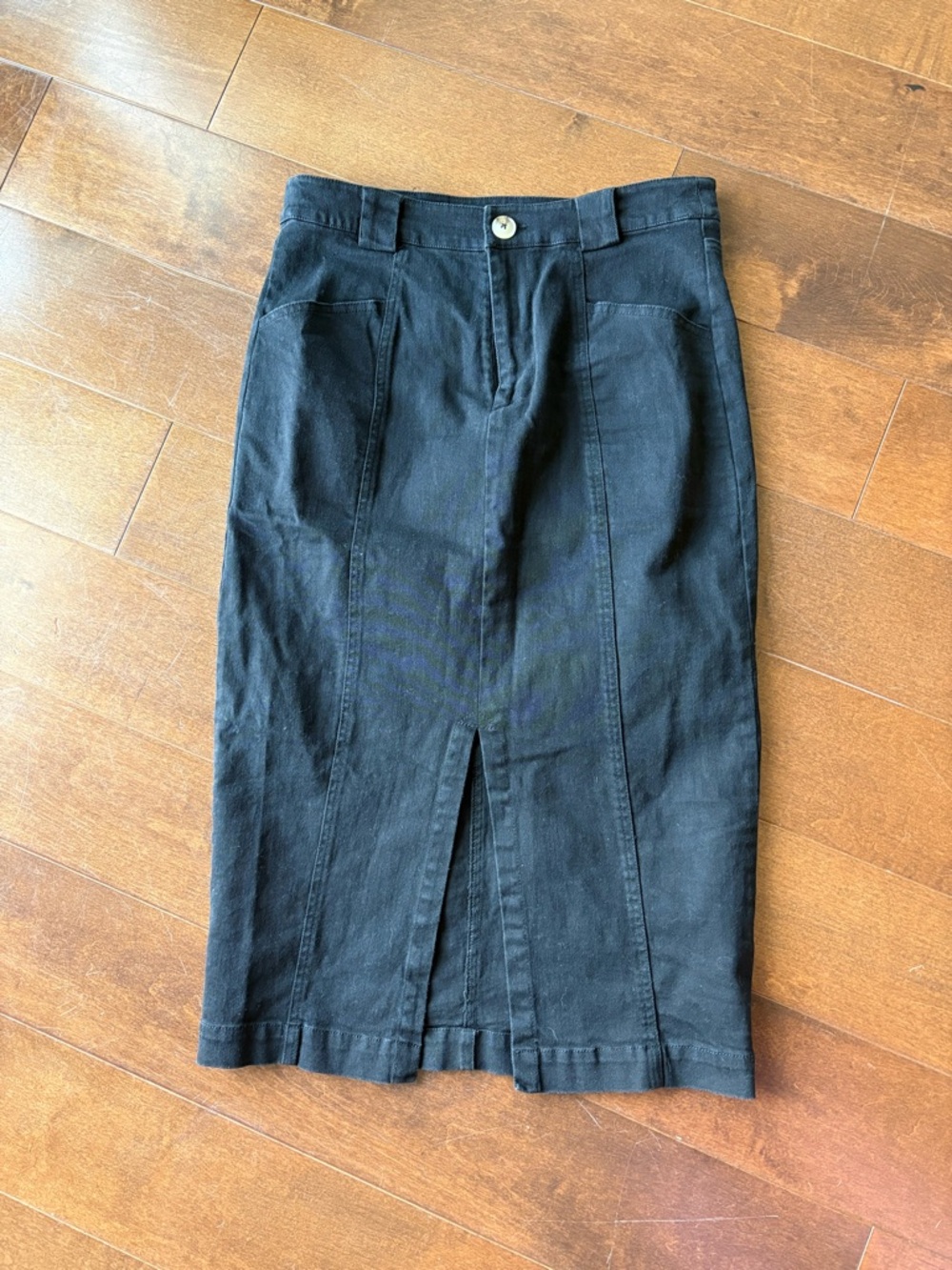 Monk and Lou Black Front-Slit Pencil Skirt